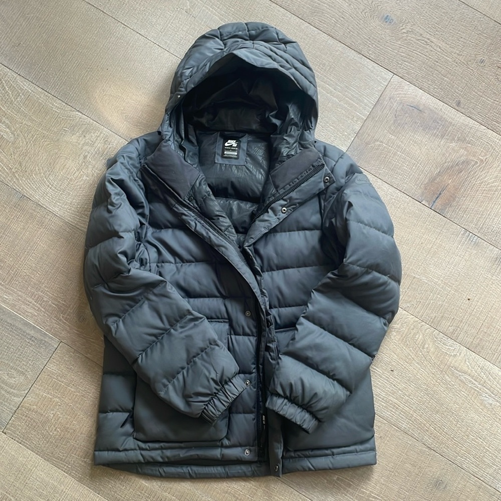 Nike SB 550 down jacket